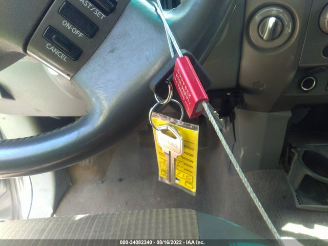Nissan Titan Se 2004 1N6AA06B94N512310 Image 3