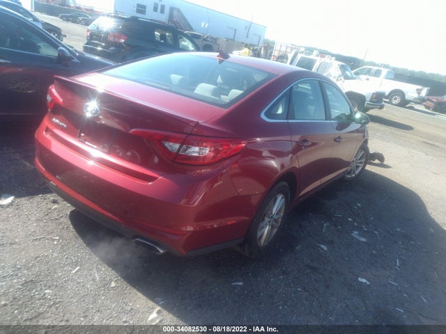 2015 HYUNDAI SONATA 2.4L SE VIN: 5NPE24AF5FH214648