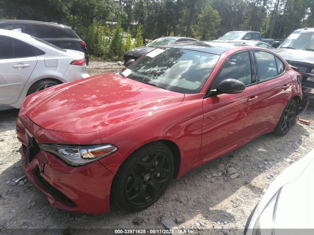 2021 Alfa Romeo Giulia, VIN: ZARFAMAN1M7641833