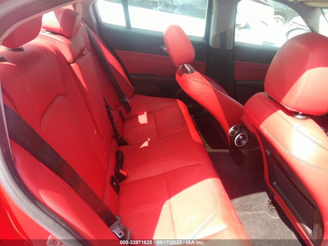 2021 Alfa Romeo Giulia, VIN: ZARFAMAN1M7641833