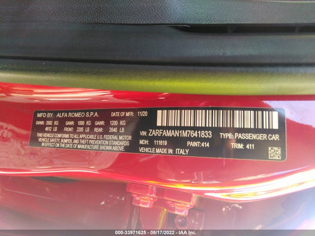 2021 Alfa Romeo Giulia, VIN: ZARFAMAN1M7641833