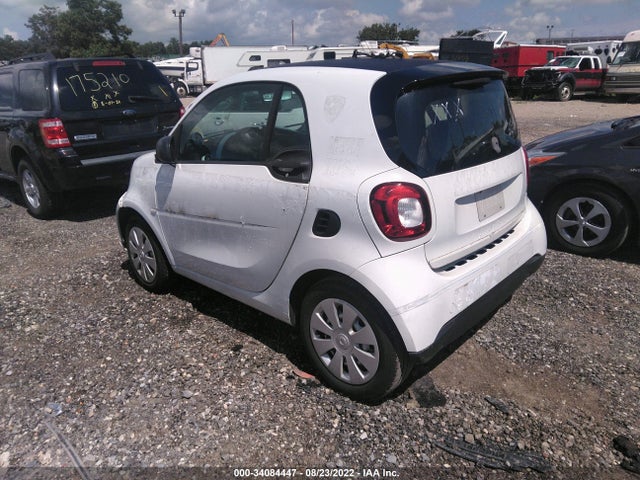 2016 Smart Fortwo, VIN: WMEFJ5DA3GK103582
