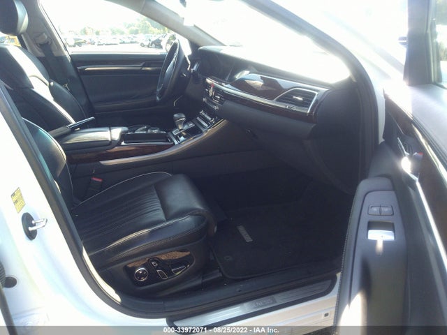 2018 Genesis G90, VIN: KMHG54JH7JU044028