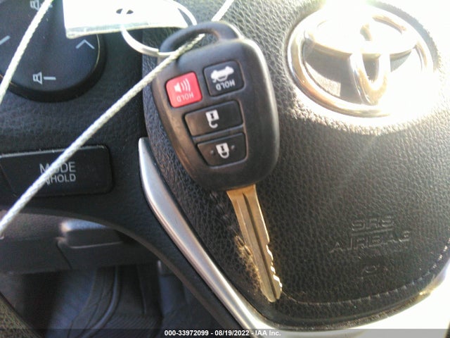 2018 TOYOTA COROLLA L/LE/XLE/SE/XSE VIN: 5YFBURHE9JP751669