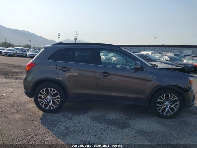 JA4AR4AW1HZ062979 Mitsubishi Outlander Sport 2.4 Sel