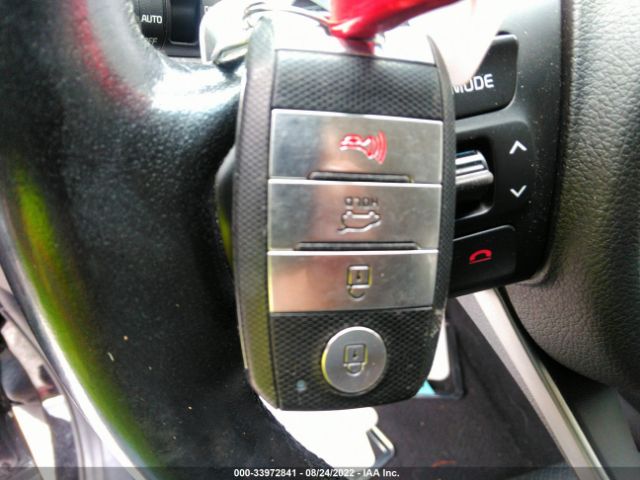 5XYPHDA16HG207441 KIA SORENTO EX