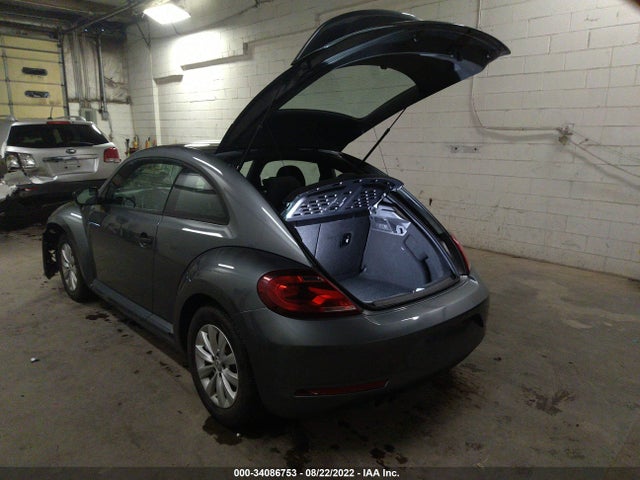 2018 VOLKSWAGEN BEETLE S/COAST VIN: 3VWFD7AT8JM709917