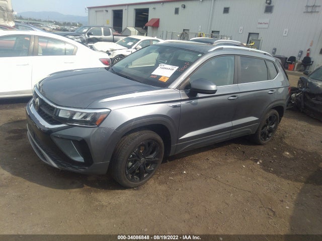 2022 Volkswagen Taos, VIN: 3VVLX7B23NM004548