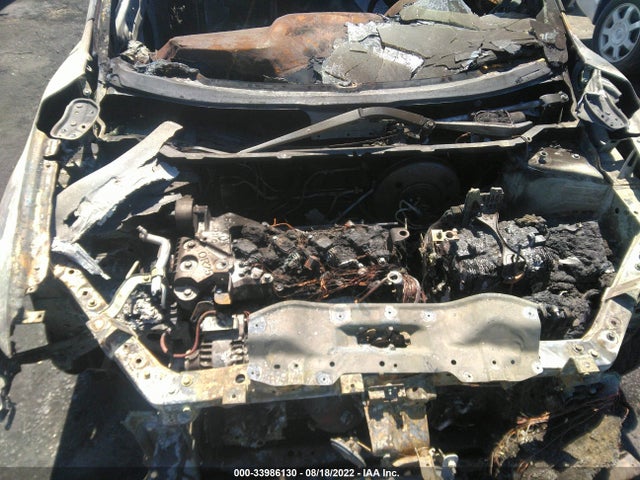 5N1AT2MV5LC807139 Nissan Rogue S Intelligent Awd