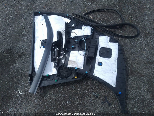 2021 Hyundai Veloster, VIN: KMHTH6AB6MU032843