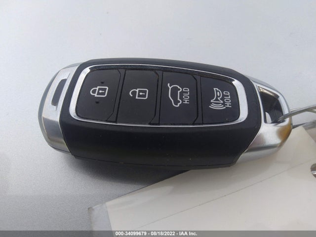 2021 Hyundai Veloster, VIN: KMHTH6AB6MU032843