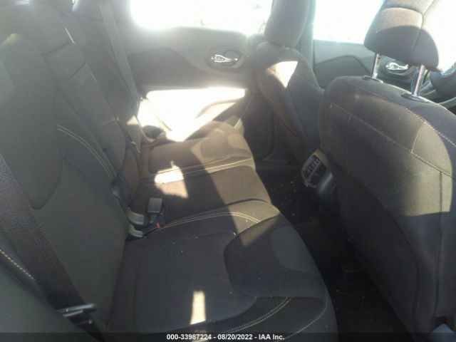 1C4PJMCB9HD228258 Jeep Cherokee Latitude