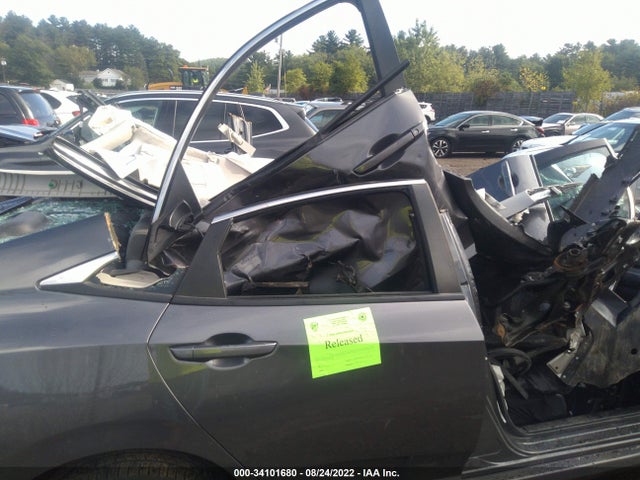 Honda Civic Lx 2018 2HGFC2F58JH540548 Image 8