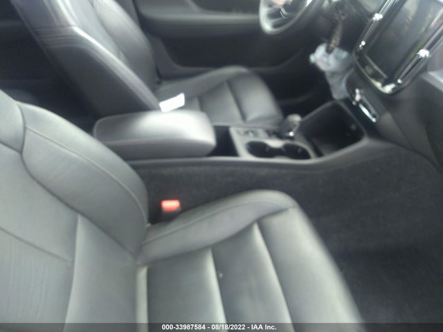 2019 VOLVO XC40 YV4162UK5K2134548 Photo 4