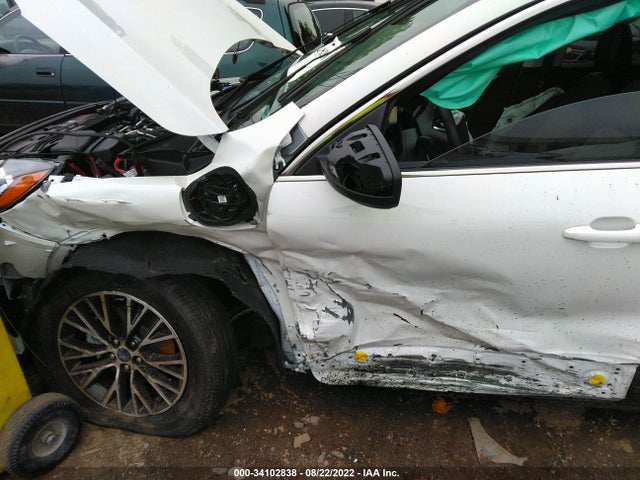 2022 Ford Escape, VIN: 1FMCU0LZ3NUA60216