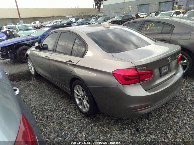 2017 BMW 3 Series, VIN: WBA8E1G34HNU18521
