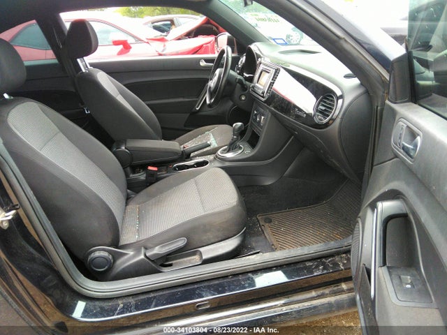 2017 Volkswagen Beetle, VIN: 3VWF17AT5HM610216