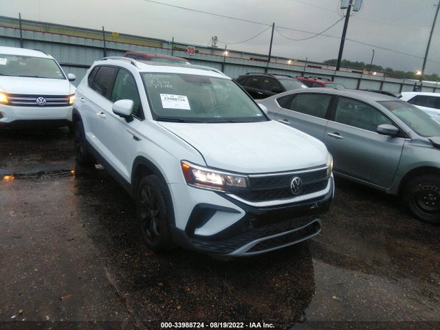 2022 Volkswagen Taos, VIN: 3VVTX7B29NM018275