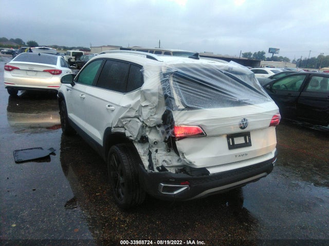 2022 Volkswagen Taos, VIN: 3VVTX7B29NM018275