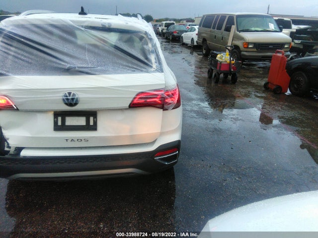 2022 Volkswagen Taos, VIN: 3VVTX7B29NM018275