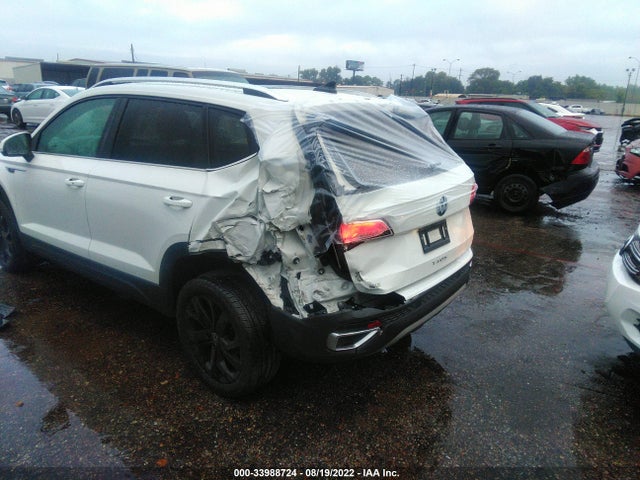 2022 Volkswagen Taos, VIN: 3VVTX7B29NM018275