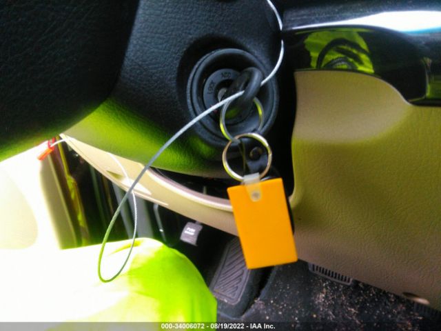 5XYKT3A19BG053396 KIA SORENTO LX