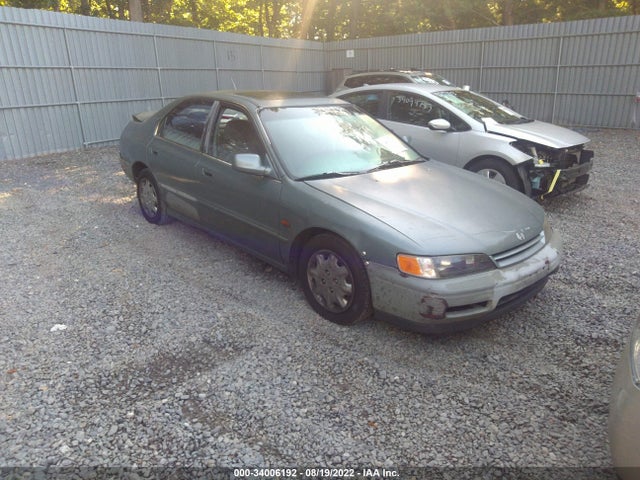 1995 HONDA ACCORD EX VIN: 1HGCD5660SA050194