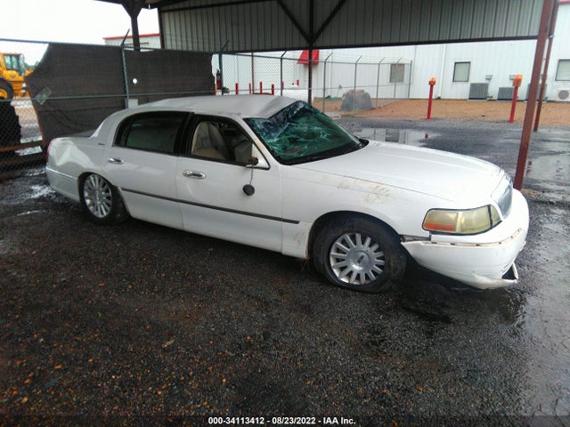 Lincoln Town Car Signature 2004 1LNHM81W14Y627107 головне зображення