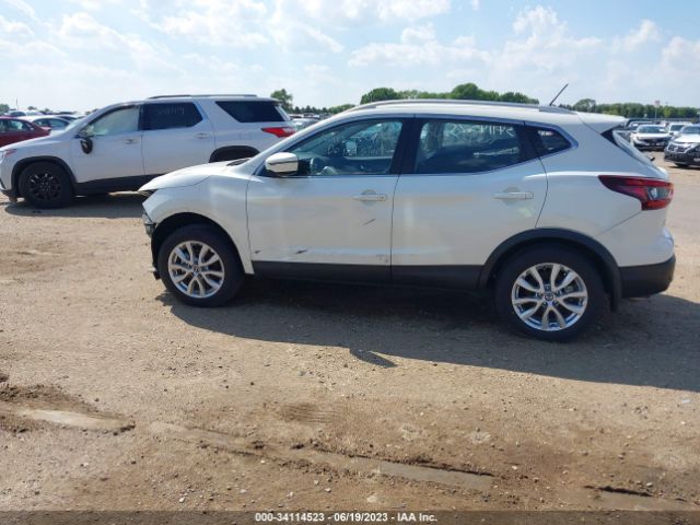 JN1BJ1BW9MW437613 Nissan Rogue Sport Sv