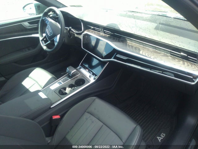 2022 Audi A6, VIN: WAUL2BF2XNN035888