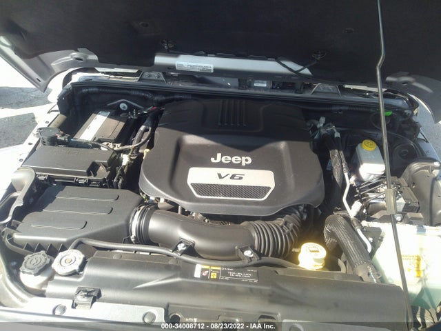 1C4HJWEG8JL923397 Jeep Wrangler Jk Unlimited Sahara