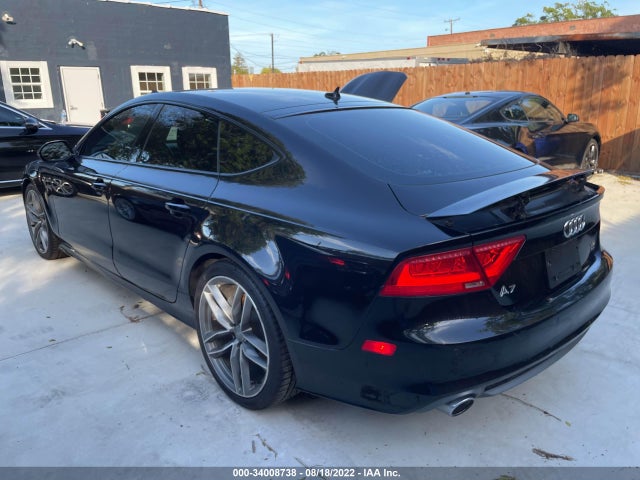 2015 Audi A7, VIN: WAU2MAFC3FN033426