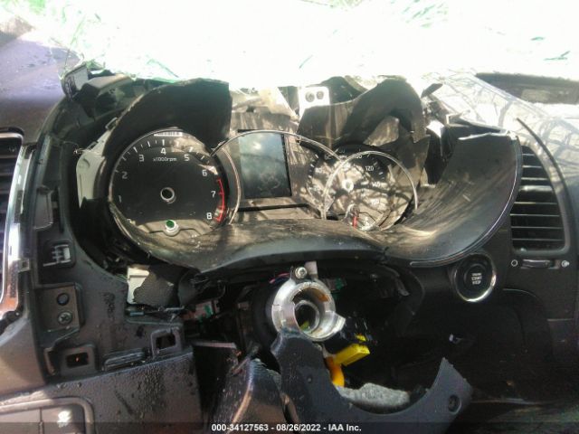 KNAFK5A85J5744720 KIA Forte5 Lx