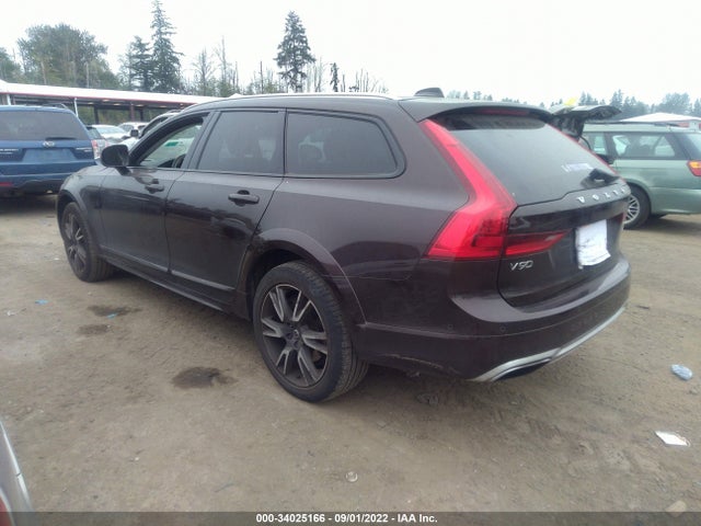2017 Volvo V90, VIN: YV4A22NL8H1001610