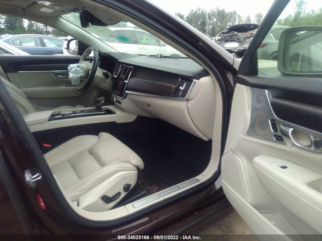 2017 Volvo V90, VIN: YV4A22NL8H1001610