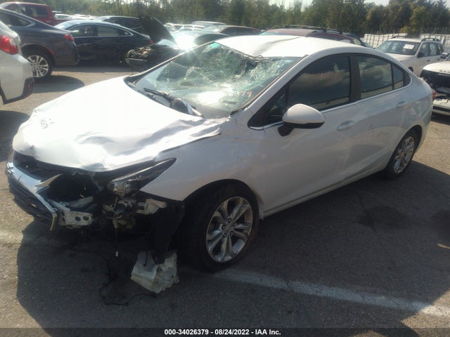 Chevrolet CRUZE LT 2019 1G1BE5SM2K7114804 Image 2