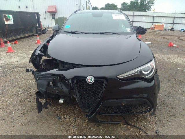 2019 Alfa Romeo Stelvio, VIN: ZASPAKBN5K7C29940