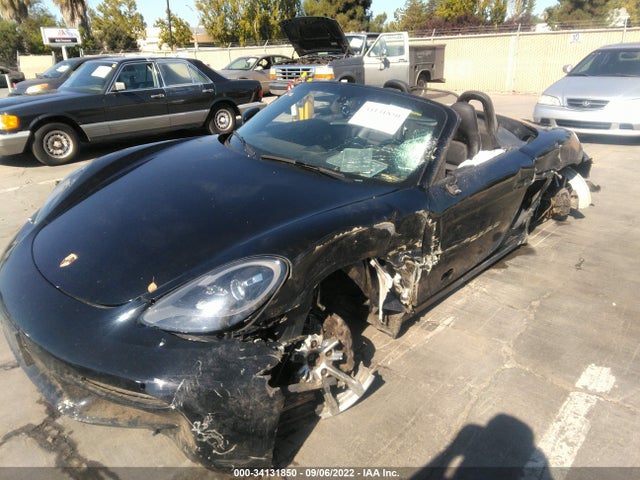 2018 Porsche 718, VIN: WP0CA2A81JS210736