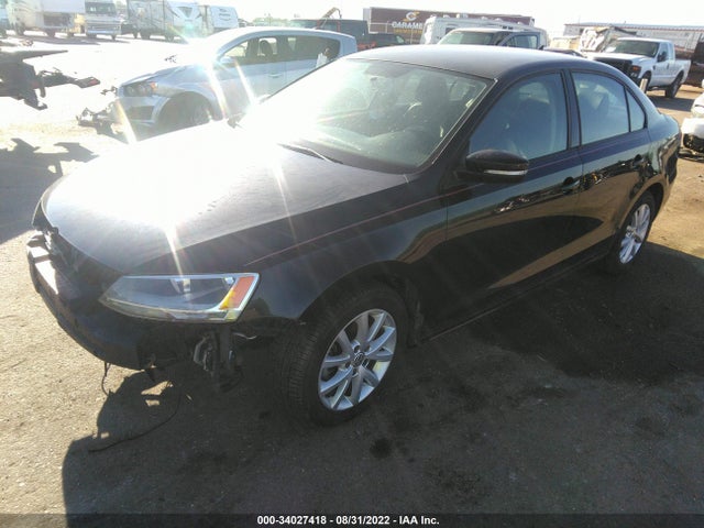 3VWD17AJ7EM365873 Volkswagen Jetta Sedan Se