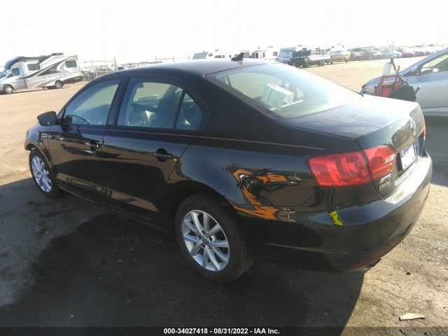 3VWD17AJ7EM365873 Volkswagen Jetta Sedan Se