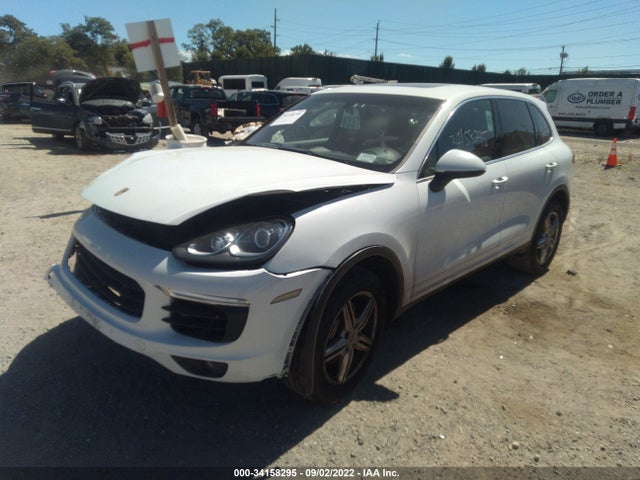 2015 Porsche Cayenne, VIN: WP1AB2A24FLA56359