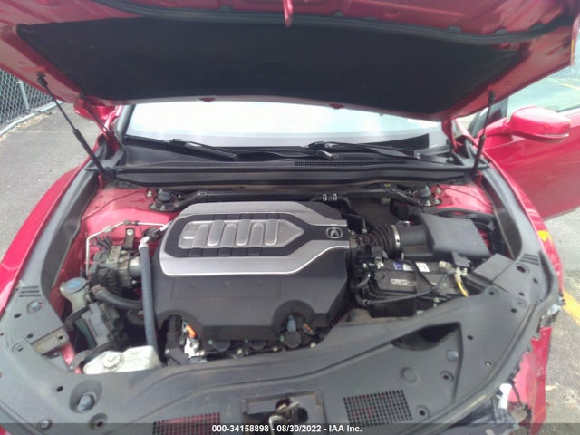 2018 Acura RLX, VIN: JH4KC1F59JC001221