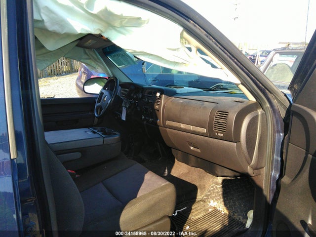 2011 CHEVROLET SILVERADO 1500 LT VIN: 1GCPKSE3XBF157610