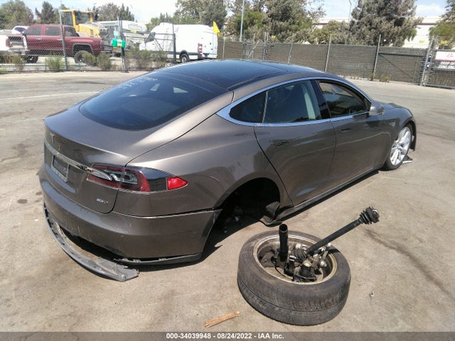 Tesla Model S 85d/p85d/70d/90d/p90d 2015 5YJSA1H27FF082546 Image 5