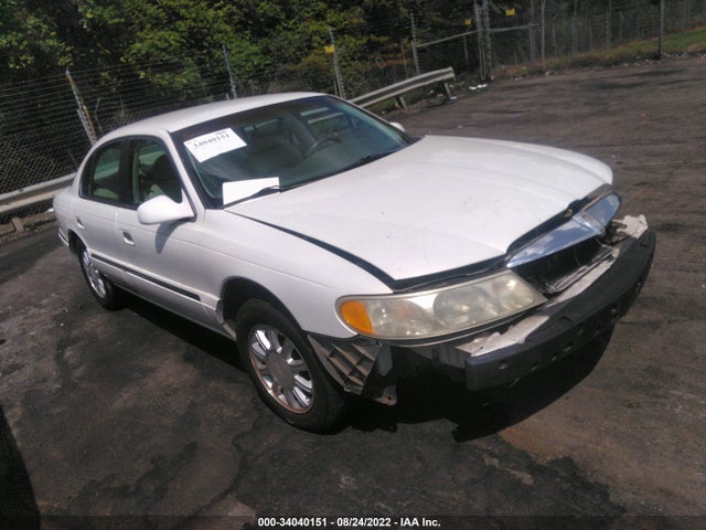 2000 1LNHM97V2YY829724 main image