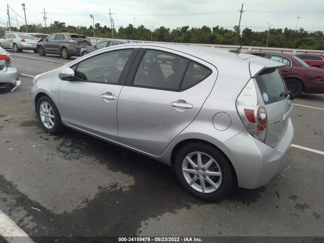 Toyota Prius C One/three/two/four 2014 JTDKDTB38E1067212 Image 3