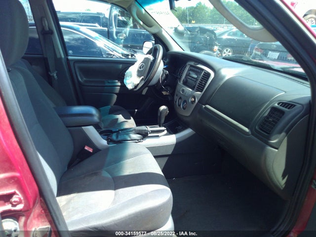 2005 MAZDA TRIBUTE I VIN: 4F2YZ02ZX5KM63330