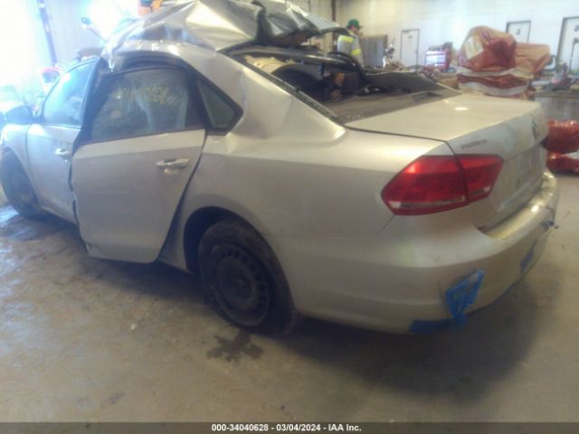 1VWAS7A31EC038128 Volkswagen Passat 1.8t S