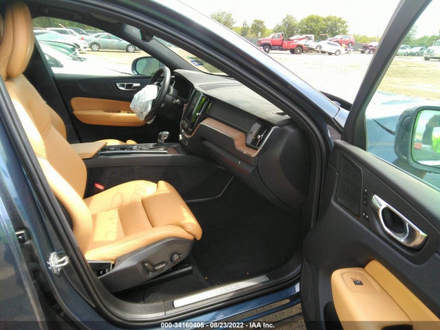 2019 Volvo XC60, VIN: LYVA22RL4KB228421
