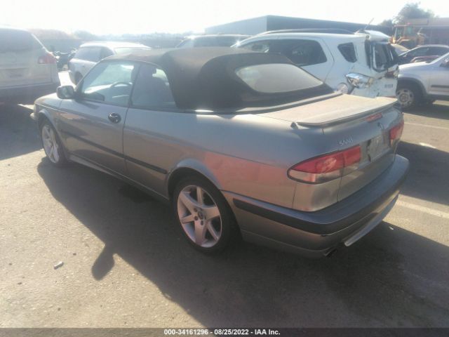 2002 SAAB 9-3 YS3DF75KX27009732 Photo 2
